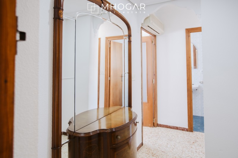 Jalón - Amplio apartamento con vista a un precio excelente!